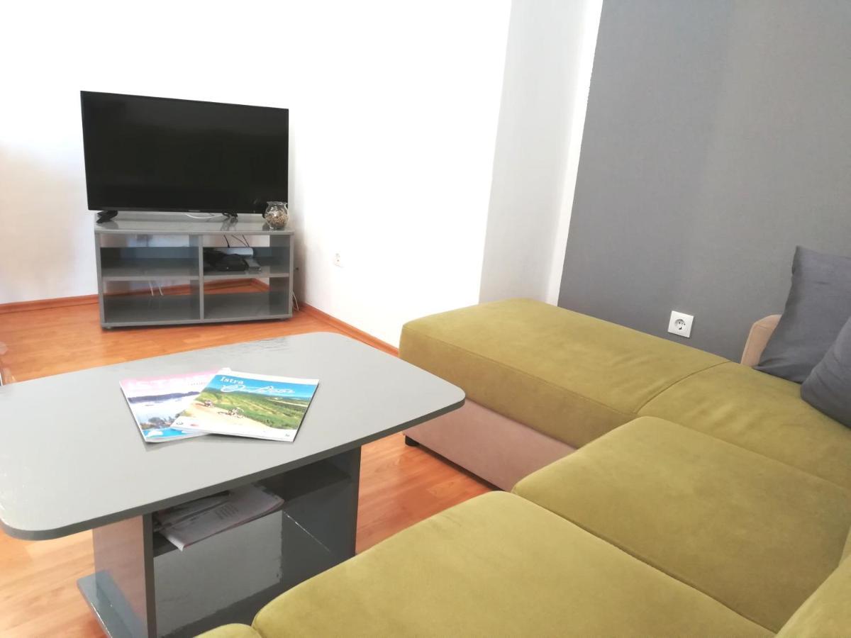 Apartment Toncic Benazici エクステリア 写真
